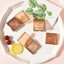 Load image into Gallery viewer, Single-Color Rose Gold Highlighter 4colors Bronzer Contouring Sliky Smooth Texture Brighting Cheekbones Natural Facial Makeup