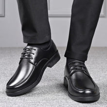 Load image into Gallery viewer, Mens Dress Shoes, Black Oxford Dress Shoes for Men Classic Lace-ups for Work and Formal Dressing
