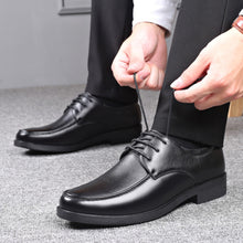 Load image into Gallery viewer, Mens Dress Shoes, Black Oxford Dress Shoes for Men Classic Lace-ups for Work and Formal Dressing
