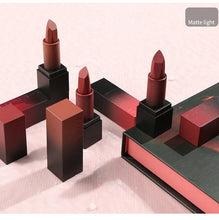 Load image into Gallery viewer, 12 Bullet Lipstick Set Matte Pearlescent Velvet Foggy Long-Lasting Color Non-Stick Cup Waterproof Moisturizing Fine Lip Makeup
