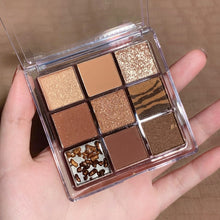 Load image into Gallery viewer, DIKALU Hot Eyeshadow Palette Glitter Pearlescent Matte Acrylic Transparent Eye Shadow Makeup Lasting Cosmetics Maquillaje TSLM1
